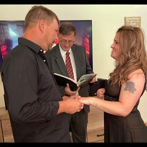 Meet your Posher, Philip